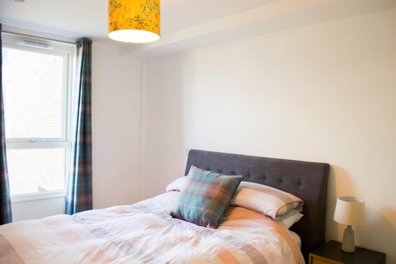 Modern Home by Leith Walk Edinburgh Exterior foto