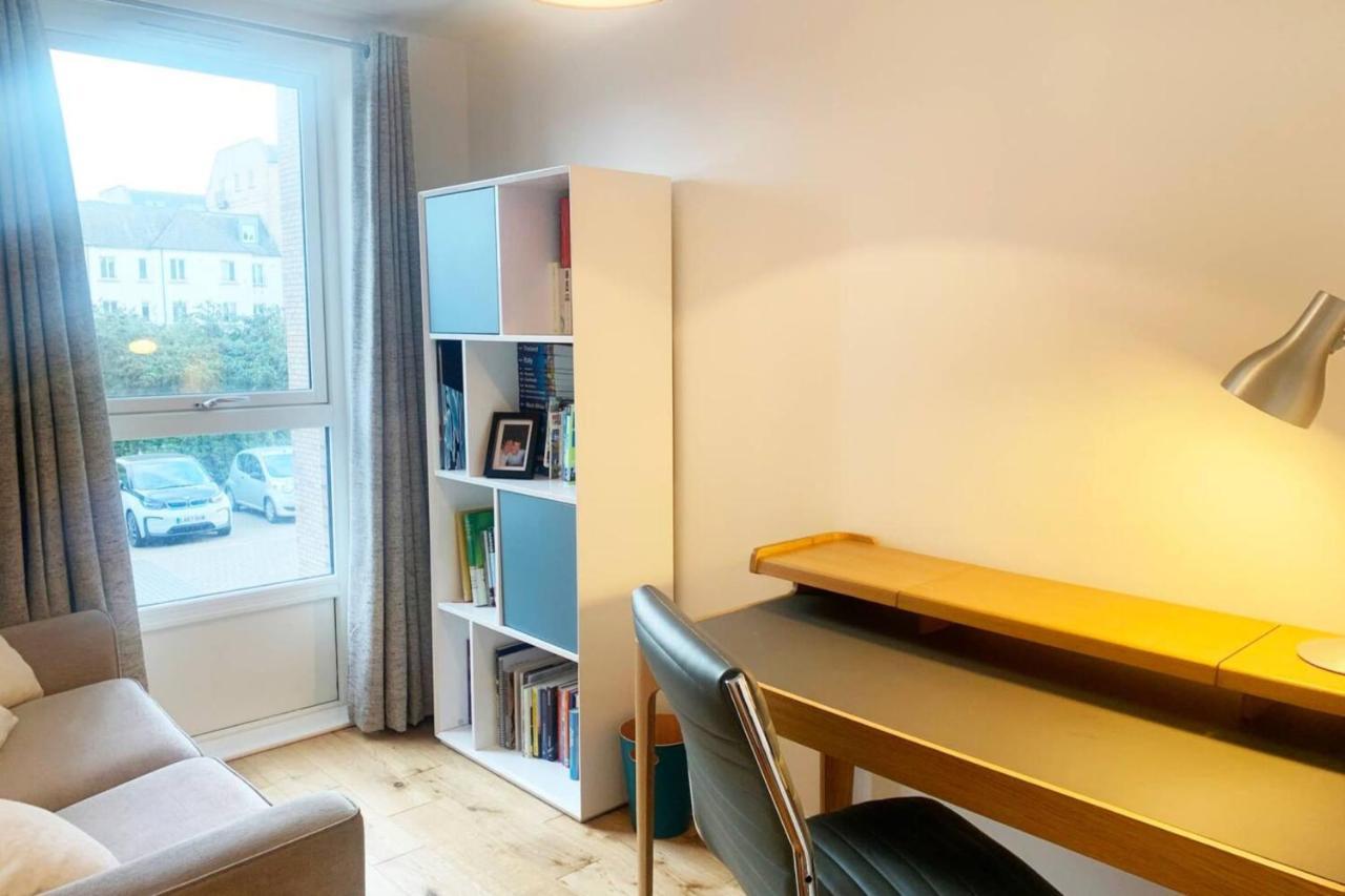 Modern Home by Leith Walk Edinburgh Exterior foto
