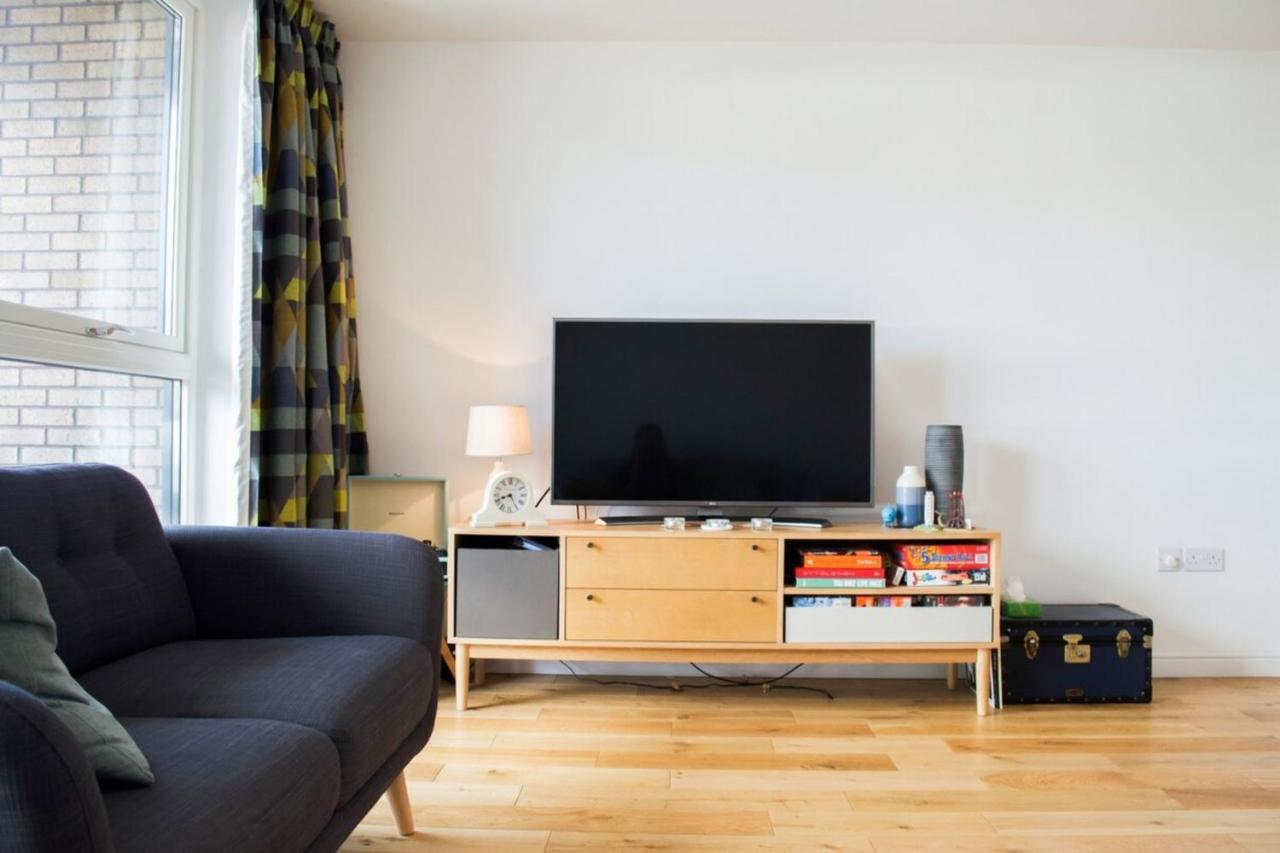 Modern Home by Leith Walk Edinburgh Exterior foto